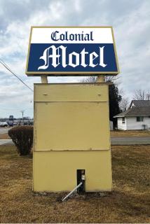 Colonial Motel - Chatham - 8