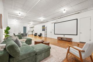 Massive SoHo Loft 4 Bedrooms 2 Bath 7 Beds - New York - 0