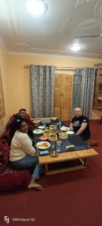 Moonshine Home stay - Srinagar - 5