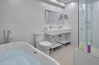 Coast Canmore Hotel & Conference Centre - 2