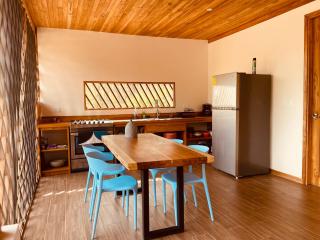 Peaceful New 2 Bedroom Villa with Saltwater Pool, 5 min to Beach - Playa Grande - 3