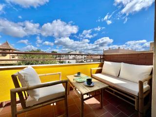 Urban Retreat with Views & Terrace - Málaga - 0