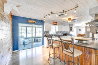 14 Mi to Legoland Haines City Retreat with Yard! - 9