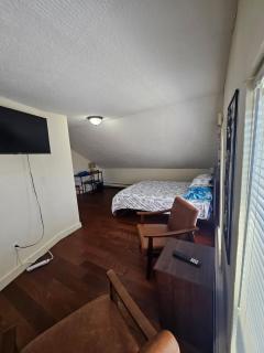 Nice updated attic apartment near Whole Foods, Brown University, Miriam - Providence - 4