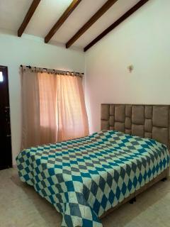 Casa Acogedora y Amoblada - 1