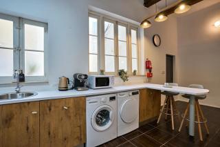 3-Bedroom Apt - 3min to Seafront - High speed WiFi - Sliema - 4