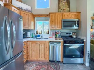 Apple Blossom Bungalow - Sequim - 3