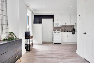 Urban Nest #4 Chic studio central to downtown - Schenectady - 1