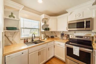 Sunset Suite Central to I75 airport & downtown - Punta Gorda - 3