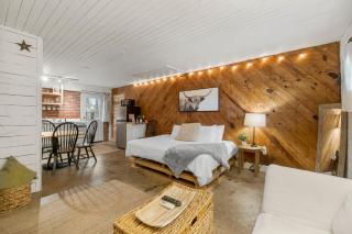 Cowboy Cottage by Beach Haven Vacation Rentals - Panama City Beach - 0