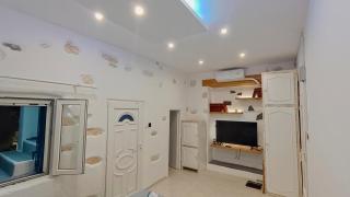 Old rocky white house - Naousa - 2