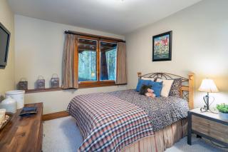 Alpenglow by Exceptional Stays - 2