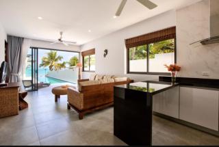 BOARDROOM BEACHFRONT RESiDENCE - Amphoe Koksamui - 0
