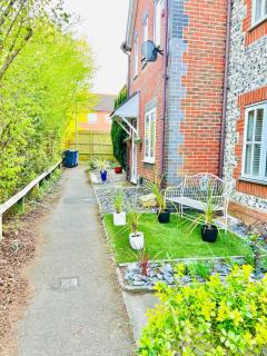 Heaven Cottage - North Stifford - 0