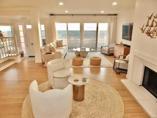 Beachfront Estate - LB Peninsula - Long Beach - 2