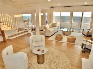 Beachfront Estate - LB Peninsula - Long Beach - 1