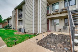 2 Mi to Texas AandM University Condo with Pool! - College Station - 8