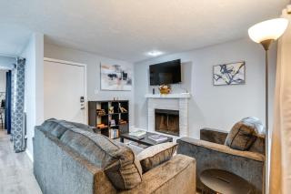 2 Mi to Texas AandM University Condo with Pool! - College Station - 7
