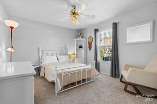 Pleasant View Family Cottage-10 Min Walk to New Walmart HQ - Bentonville - 1