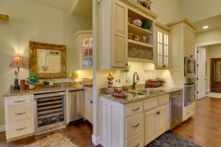 Mountain Home Gem on River! 0 4 Mi to Boat Launch - 5