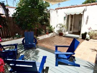 Long Beach Breeze - Dreamy 2 BR Near Anaheim Street - Long Beach - 7