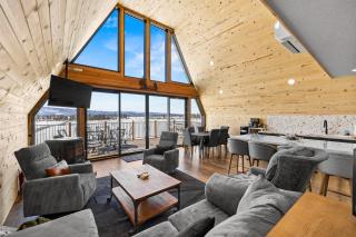 Peak-A-View - Beautiful pet friendly A-frame on 2 acres w/ panoramic views and trailer parking - Donnelly - 8