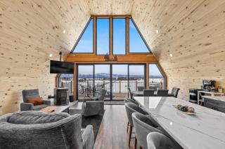 Peak-A-View - Beautiful pet friendly A-frame on 2 acres w/ panoramic views and trailer parking - Donnelly - 7