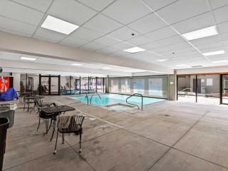 Modern Condo with Slopeside Comfort plus Amenities - Park City - 8