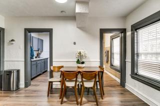 Walkable Location Welcoming Unit in Omaha - Omaha - 4