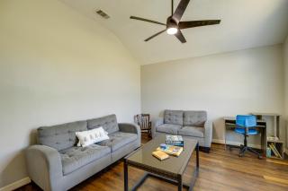 Private Acreage, Pergola and Fire Pit Baytown Home - Eldon - 7