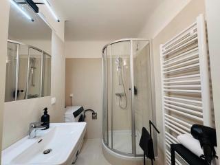 Cozy apartment next to subway station & parking - Wenen - 6