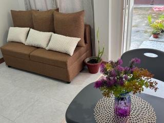 Vibrant Vibes Cozy Staycation II in Sorsogon City - 3