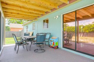 Mins to the Coast Port St Lucie Home with Lanai! - Fort Pierce - 9