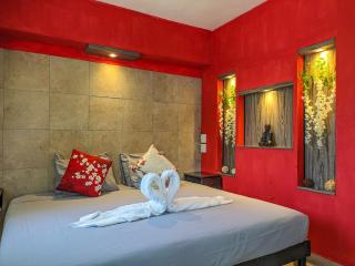 A7 Romantic Beachside Escape Kyoto Theme Memory Foam King Bed Kitchen AC - Playa del Carmen - 4