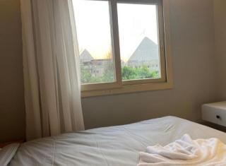The pyramids View - Caïro - 1