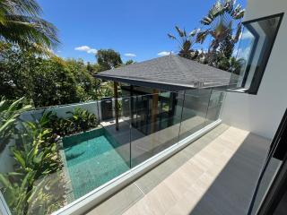 Boat Avenue 4 Bed Pool Villa Sleep 8 - - 5
