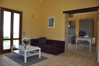 Holiday Home Biancolilla - 1