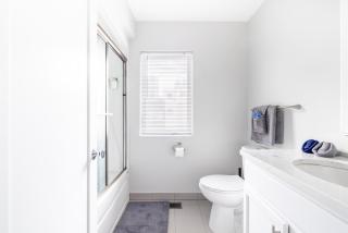Luxury Downtown Townhome Private Garage Unit 3 - Cleveland - 5