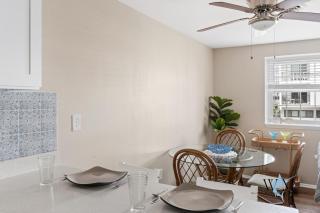 1BR condo with pool access, steps from the beach Perfect for family getaways! - 2