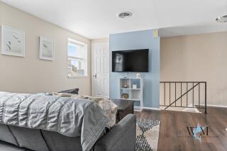 1BR condo with pool access, steps from the beach Perfect for family getaways! - 1