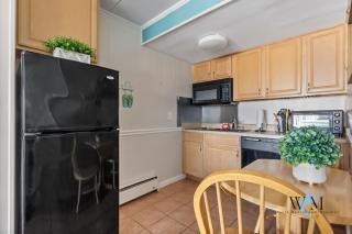 First Floor Studio near Jolly Roger and the Beach! - Ocean City - 3