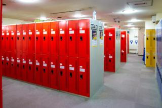 Capsule Hotel Asahi Plaza Shinsaibashi - Men's Only - Osaka - 1