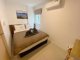 SJ Beach House Patong - Patong - 7
