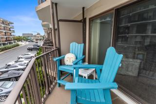 Midtown 1 Bedroom Oceanview Condo w King Bed - Ocean City - 2