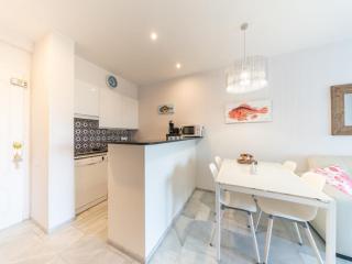 Apartment near Platja Cala de la Creu - L'Escala - 2