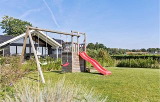 Gorgeous Home In Sjølund With Kitchen - 5
