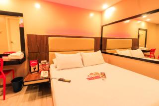 Hotel Sogo Alabang Rotonda - Manila - 1