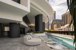 Queens Wharf Residences - Level 4604 - 2