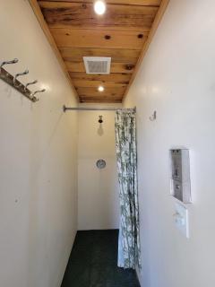 Tobermory Village Glamping Pods - Tobermory - 3
