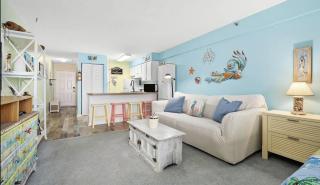 Ocean Block Ocean View Studio at Convention Center - 9